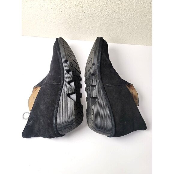 Fly London Black Suede Ankle Booties Women's Size 40 Side Zipper - Picture 6 of 13